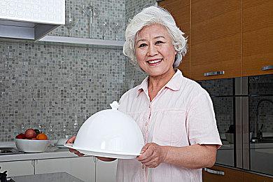 大量客串角色登场 《宇宙机器人》15分钟泄露视频